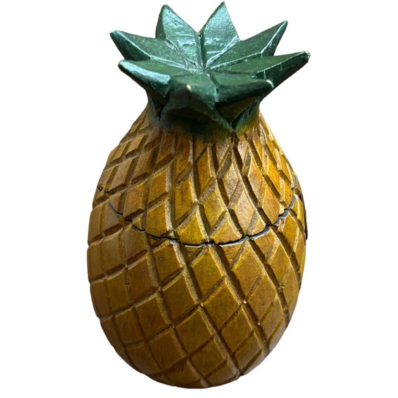 Vintage Hand Carved Wooden Pineapple Shape Jar with Hinged Pineapple Lid 7" - Picture 2 of 3